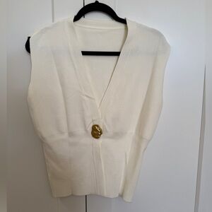 New Commense Cream Knit Sleeveless Top – Size Small